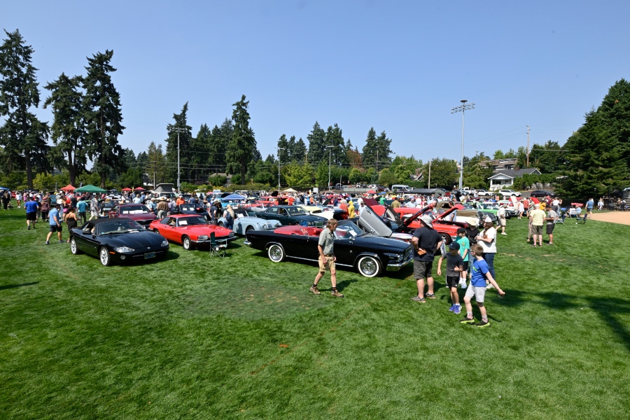 August 2023 – Lake Oswego’s Collector Car & Classic Boat Show, Write-Up and Photos